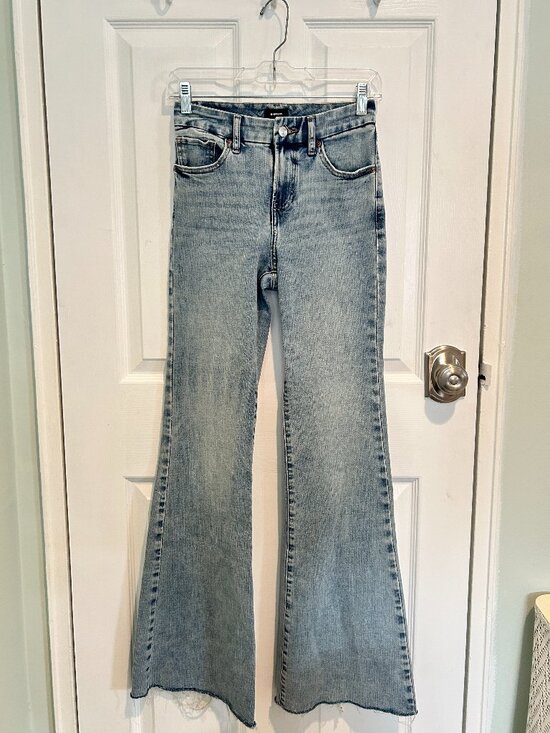 Express Denim - Express 70's Flare Mid-Rise Jeans